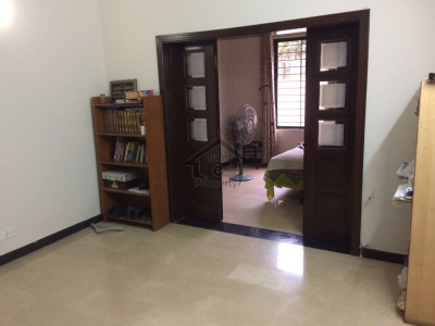 Flat For Rent In Bolan Apartments