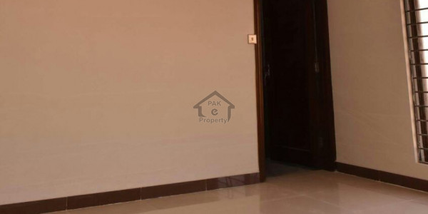 2nd Floor Flat Is Available For Sale