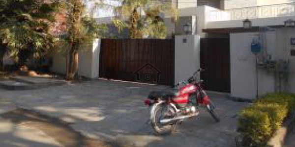 Luxurious House For Sale