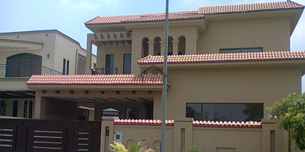 Corner Double Storey Bungalow available for Rent at Government Colony, Okara