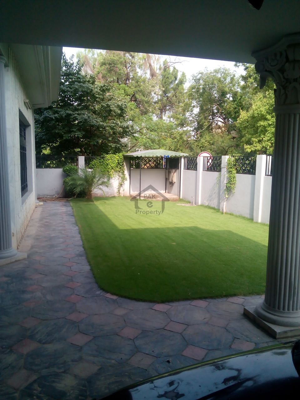 Beautiful Single Unit Double Storey House Available For Rent In F-6 On Prime Location