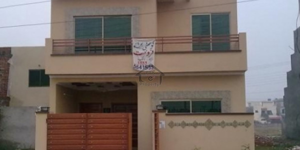 Nicely Build - 10 Marla House For Sale - Out Class Interior