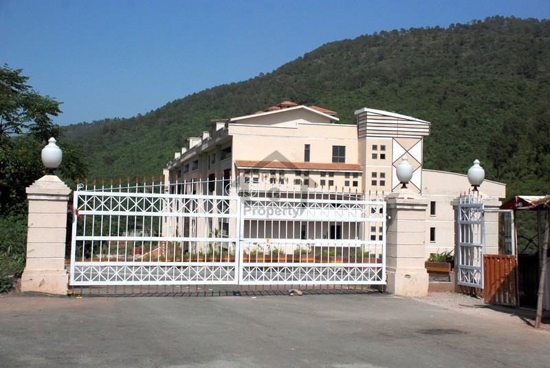 Three Bedrooms Apartment Available For Sale In New Building Country Club Apartments