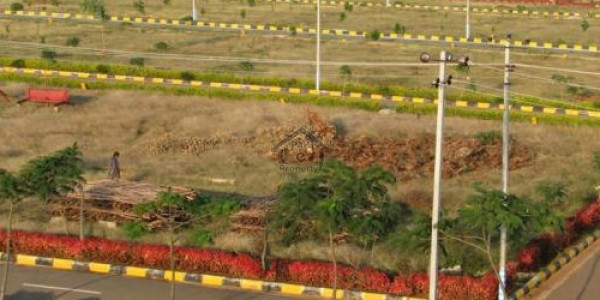 I-16/4 - Good Location Plot For Sale