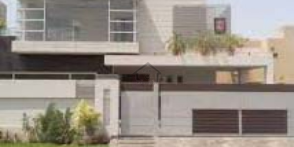 Valencia Kanal Owner Build Bungalow In B Block