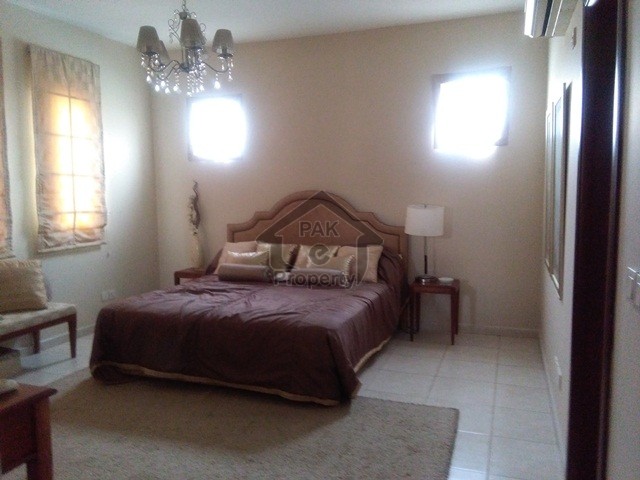 Beautiful Mirador Seven Bed Rooms Villa Available For Sale In Canyon Views On Excellent Location