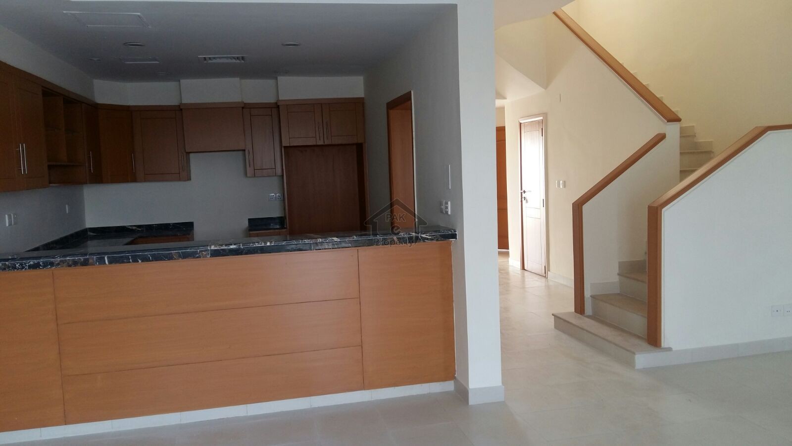 Beautiful In Alma Town Three Bed Rooms Villa Available For Sale In Canyon Views On Excellent Locatio