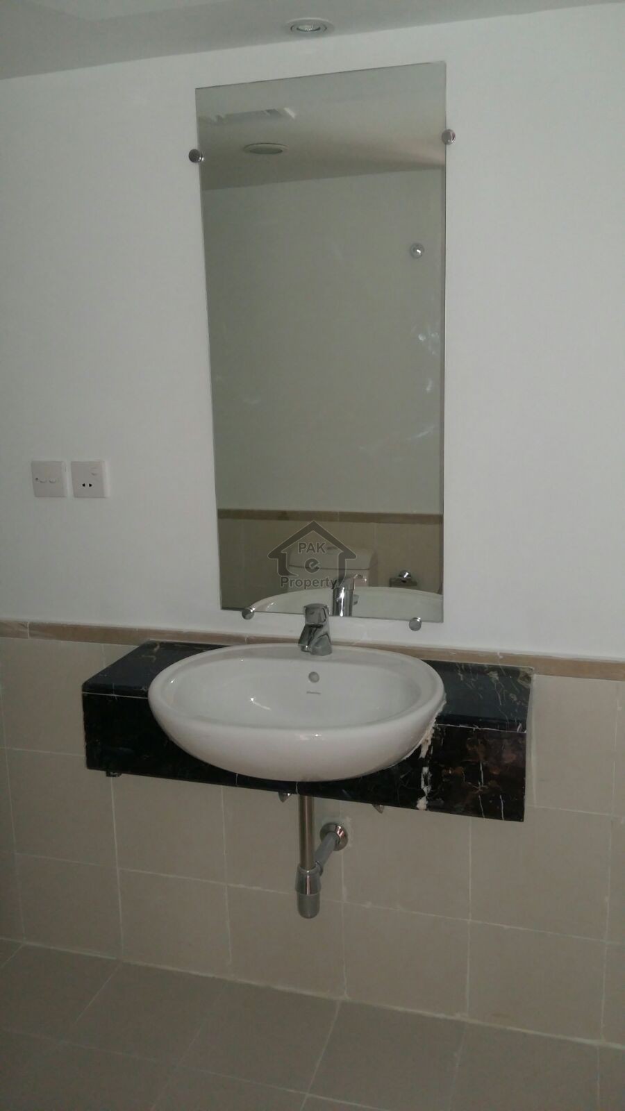 Beautiful In Alma Town Three Bed Rooms Villa Available For Sale In Canyon Views On Excellent Locatio