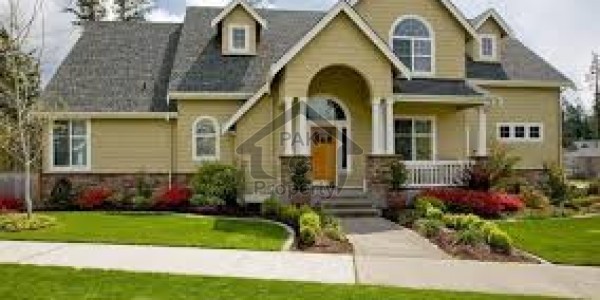 Green Avenue 3 Kanal House For Sale