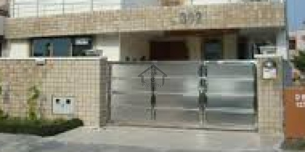 F-10/4 Full House 5 bedroom available for rent