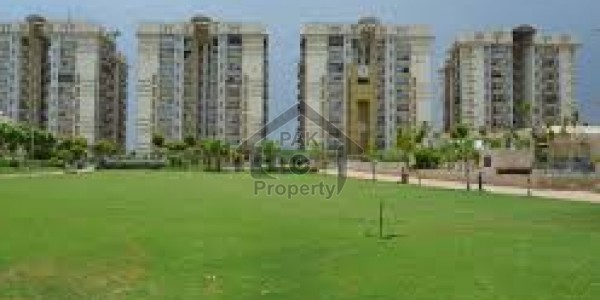 Eglentine 8 Marla Bulvd corner Dha Valley Islamabad For Sales