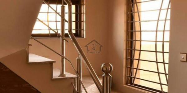 Room Available For Rent