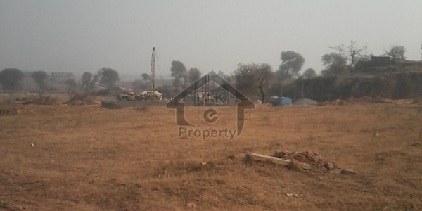 Beautiful Corner Plot With Extra Land Available For Sale In Park Enclave Cda On Prime Location