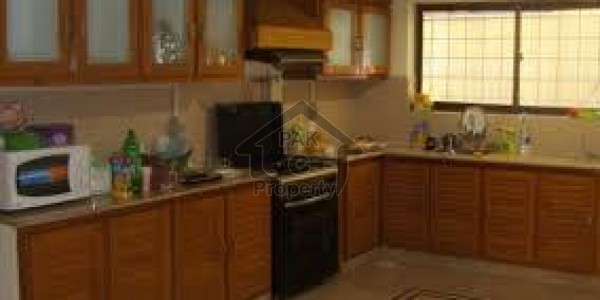 Luxury Kanal 6 Bedroom House For-Sale In Bahria Town Phase 4