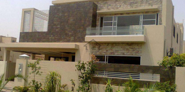 F-11 - 9 Marla 2 Bed Ground Portion With D/d Tv Lounge Kitchen Car Parking