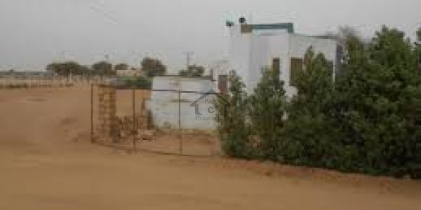 I Block 5 Marla Plot For Sale