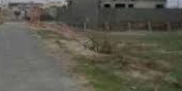 J Block 8 Marla Plot For Sale