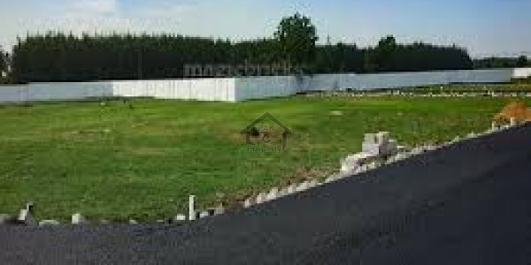 1.45 Kanal House Is Available For Sale At Main Kakul Road