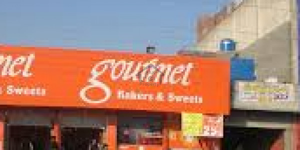 i 9 commercial unit for sale ideal location