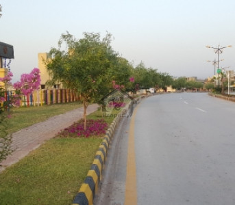 53 B At Broadway Commercial DHA Phase 8