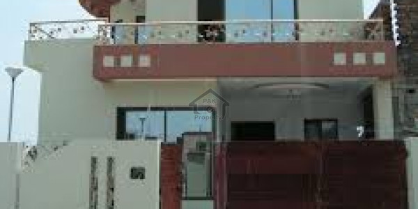 10 Marla House Bahria Town Phase 8, Overseas Sector 6. Double Storey House,  4 Bed Rooms With Attach