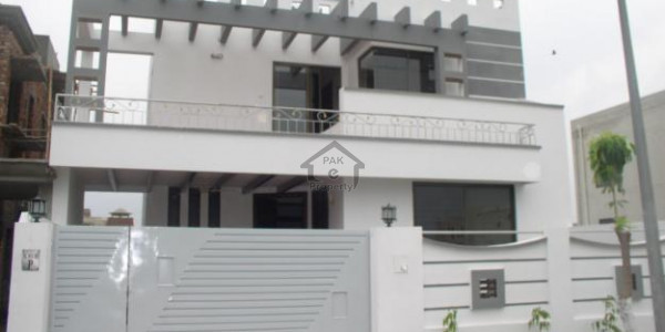 Upper Portion Available For Rent