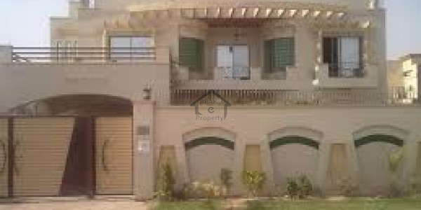 DHA Phase 1 - Block N - 1 Kanal Old house double unit IN  DHA Defence, Lahore