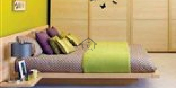 Allama Iqbal Town -10 marla House for sale