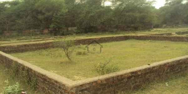 Bahria Town - Executive Lodges - Sector B - Residential Plot Is Available For Sale IN Bahria Town, L