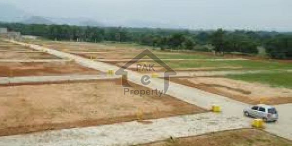 10 Marla Plot ,Block#A, Gulberg Islamabad