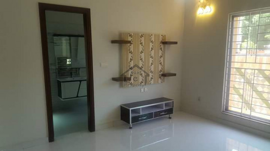 Luxury  House Available in F-7