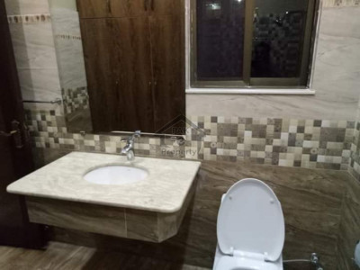 Luxury  House Available in F-7