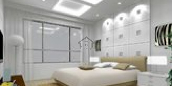 Gulberg 14 Marla house for office Prime Location