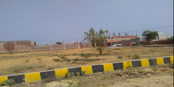 Jaranwala Road-5 Marla  Plot Is Available For Sale