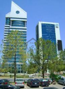 MM Alam Road, Building Is Available For Rent