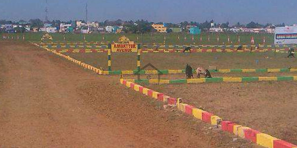 Lake City - 10 Marla Prime Location For Sale