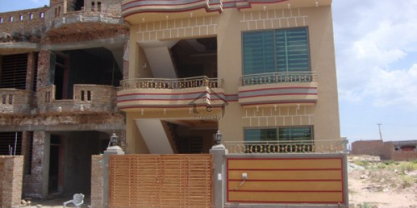 Johar Town, House Is Available For Sale