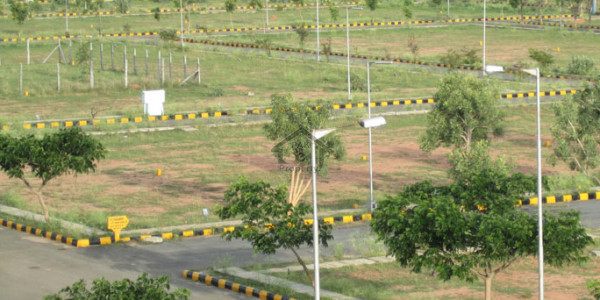 DHA Phase 7 - 500 Yards Residential Plot For Sale On Main Khy Shahbaz Near Ittehad IN DHA Defence, Karachi