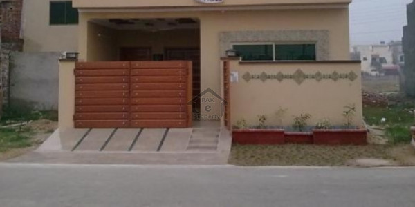 Johar Town - 10 Marla House For Sale