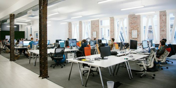 Main Boulevard Gulberg-Al Hafeez Heights 350Sqft Office For Sale