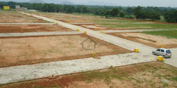 Gulberg Greens  Block A-  5 Kanal- Farm House Land  For Sale