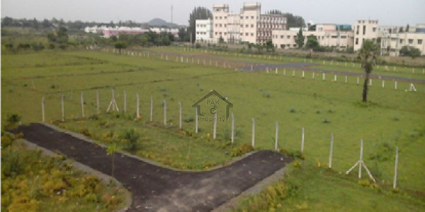 Faisal Town,2.6 Kanal- Corner Plot Available For Sale