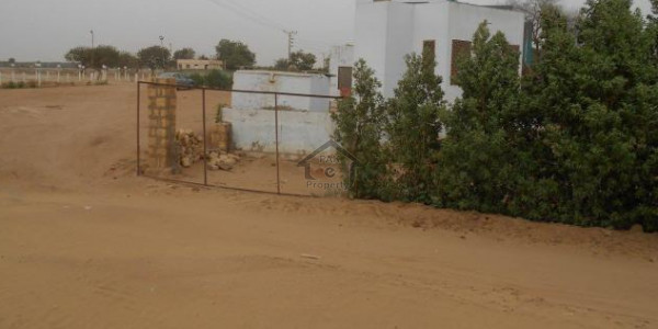 Royal Palm City-  10 Marla-   Plot Royal Palm City Gujranwala For Sale.