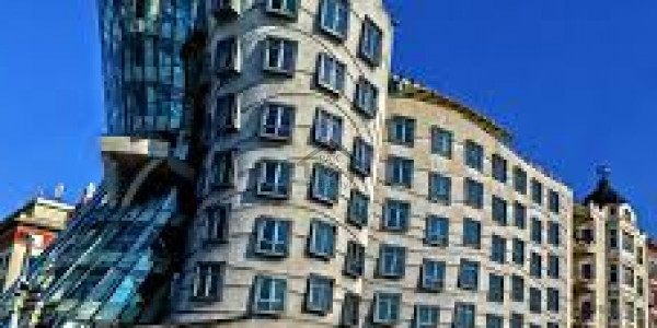 Gulberg - 9 Marla Rented Plaza for Sale IN Faisalabad