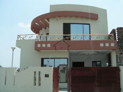 Shah Din Road-   5 Marla-    Double Story Beautiful Furnished House For Sale .