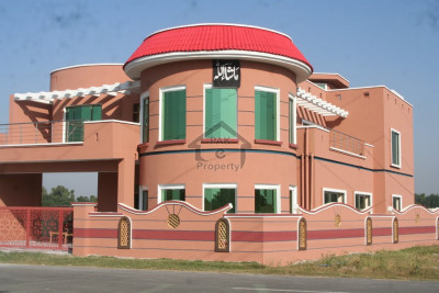 Wapda Town-   10 Marla-   Brand New House For Sale.