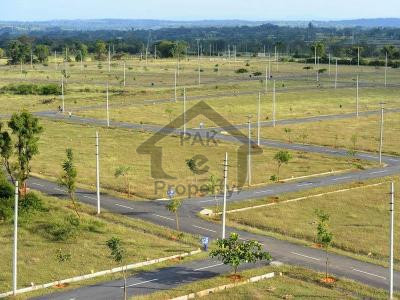 100 SQUARE YARDS PLOT IN ZULFIQAR COMMERCIAL PHASE 8