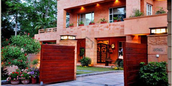 State Life Housing Society-   10 Marla-    House For Sale.