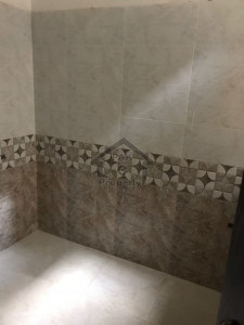 Brand New Double Story 10 Marla House in Lane 5 Azam Street