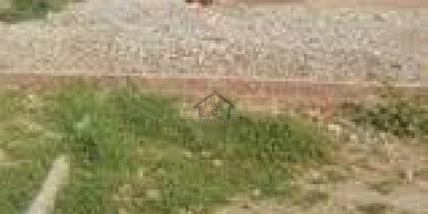 DHA Phase 5 - 1040 Sq.Yards Badban 17th Street Corner Ideal Location 90X100 IN Karachi